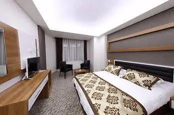 Afyon Grand Ari * Afyonkarahisar