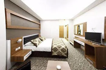 Otel Afyon Grand Ari *